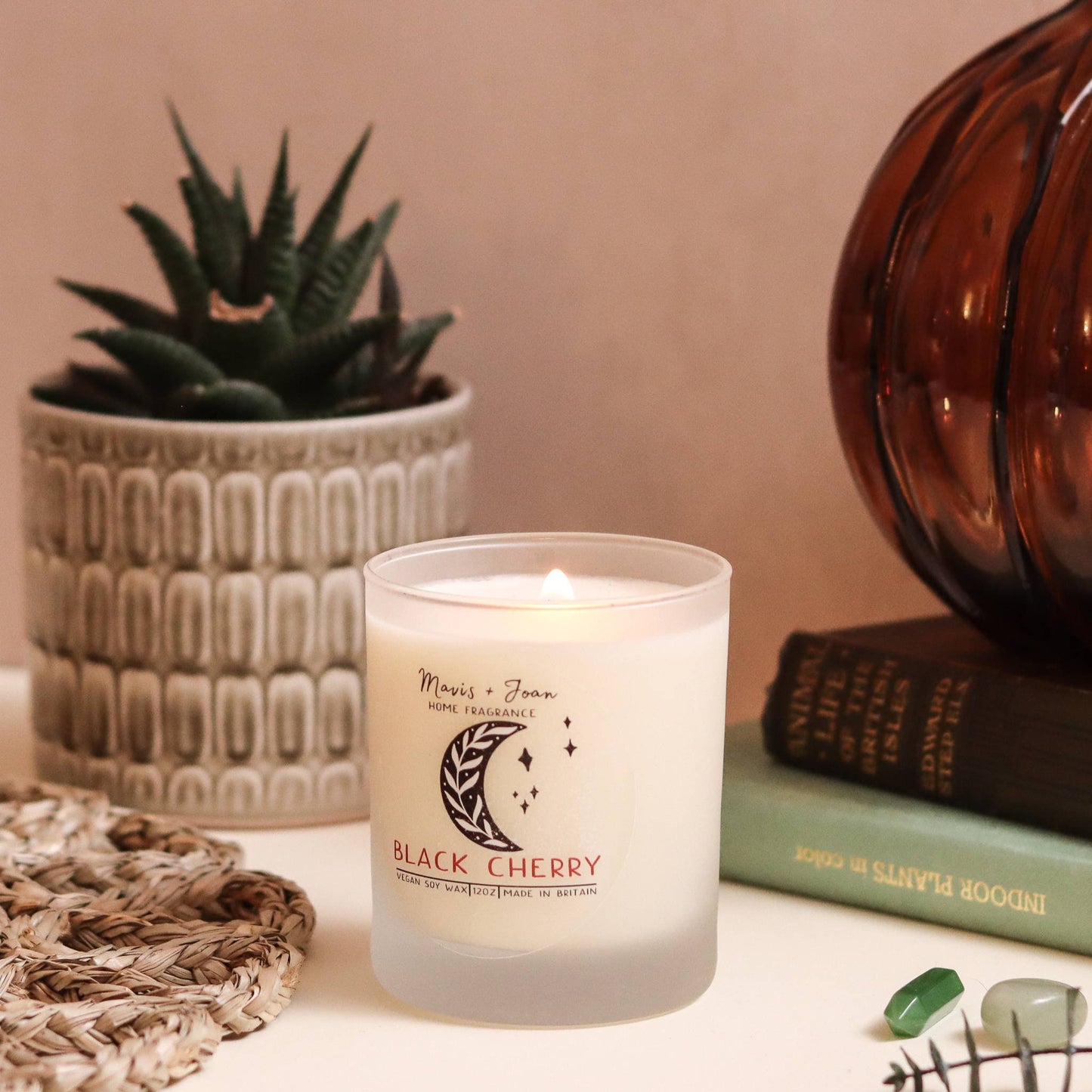 Black cherry soy wax candle - Sweet and fruity.