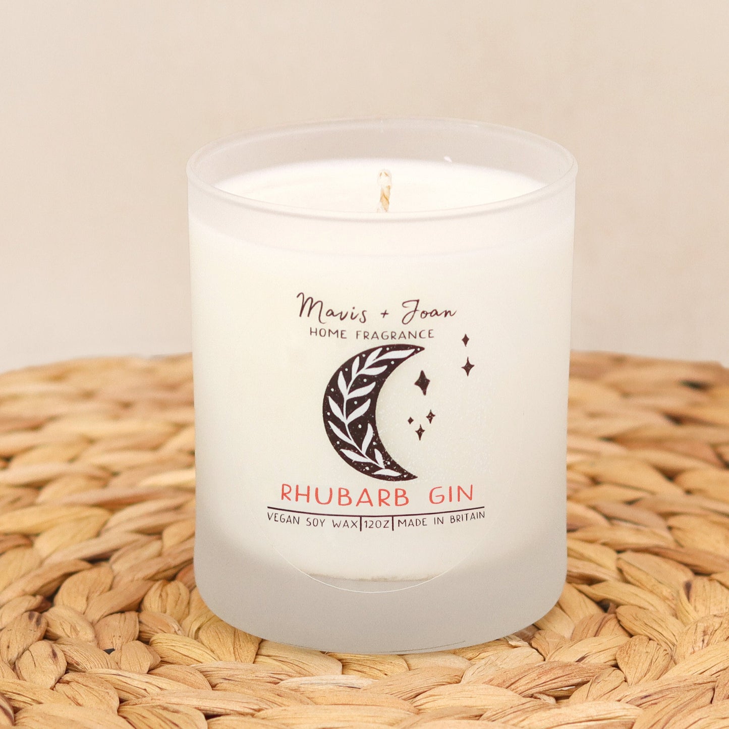 Rhubarb gin soy wax candle - Fruity and fresh.